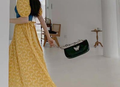 ​恋爱中从来不会掏钱的女朋友，要不要分手？