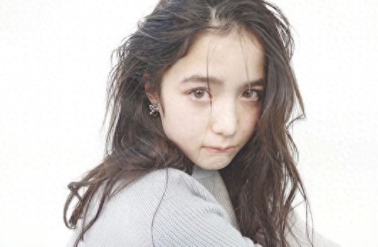 山田直美——12岁就这么好看，长大还得了