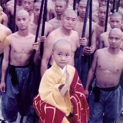 周瑾老公曹骏个人资料（33岁的曹骏翻红了吗）