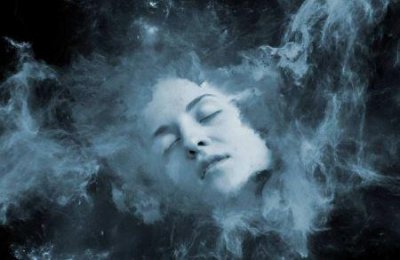 ​惊悚灵异照片：黑暗中的匪夷所思幻影