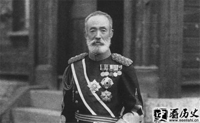 ​伊藤博文和严复真的是同学吗