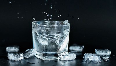 ​纯碱和玻璃有什么关系