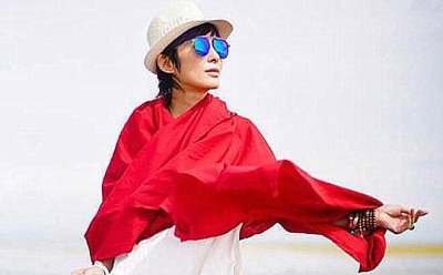 ​张敏开微博近照曝光 微博为什么只关注3个人
