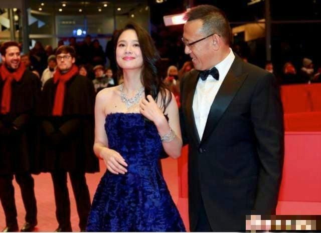 姜文老婆周韵很厉害的（著名导演姜文的妻子是谁）