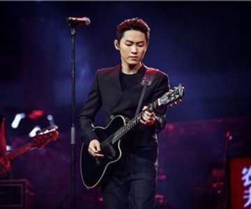 ​梁博抖音很火的一首歌 草根平台成就了太多专业人士