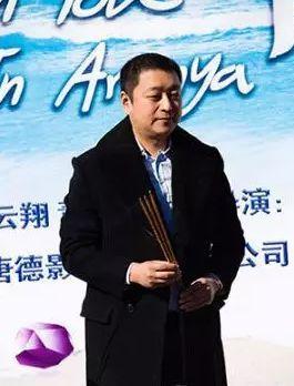 小鲜肉私下变身小野兽酒店私会！娱乐圈明星私生活到底有多迷乱！