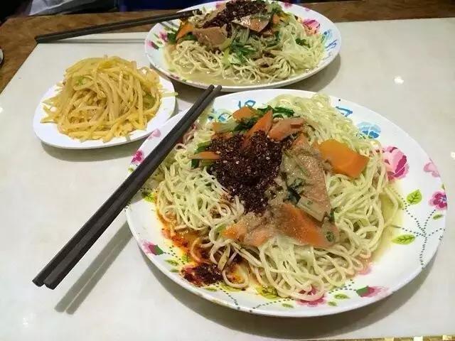 兰州最全的美食攻略都在这里，别以为只有牛肉面拉面！