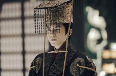 ​张三丰郭靖谁厉害？张三丰和郭靖武功的很大差距历史