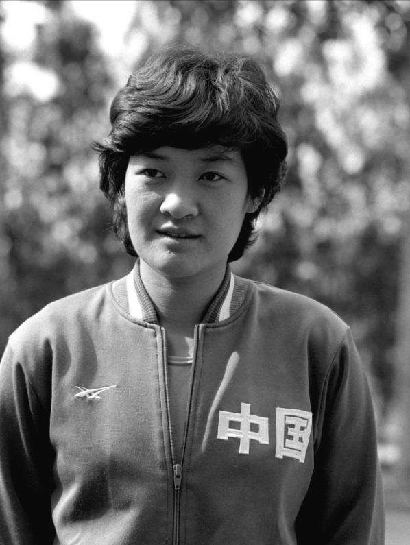 宋晓波结婚至今无儿无女（前女篮队长宋晓波）