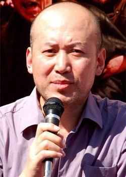 郭达和妻子生活近照 称自己娶到金不换的老婆 儿子在英国读博士