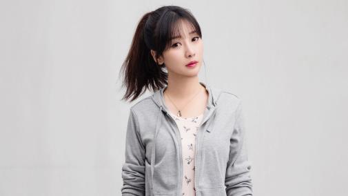不会聊天的“直男癌”男生如何找女朋友