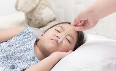 ​小孩呕吐发烧吃什么 不妨给孩子吃点米汤缓解症状