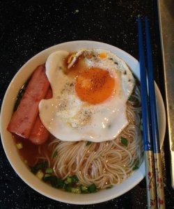 ​怎么煮鸡蛋面,西红柿鸡蛋面怎样做