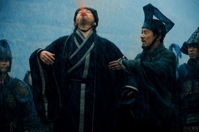 ​吕布之死真相究竟是怎么亡的，看了历史彻底颠覆认知