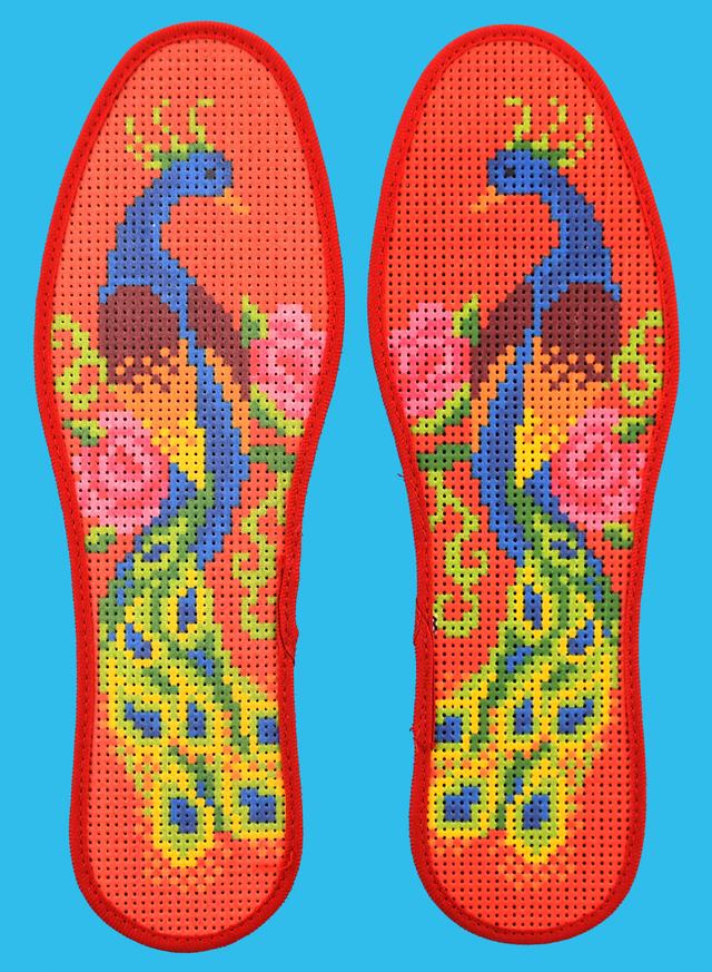 民间老式刺绣鞋垫图案（吉事的卜祀图样）(3)