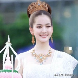 ​泰国历史上第一位获得女王称号的王后——拉玛四世的王后兰佩公主