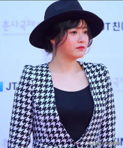 ​具惠善与安宰贤的离婚狗血大战已时隔3年，近日现身被嘲胖若两人