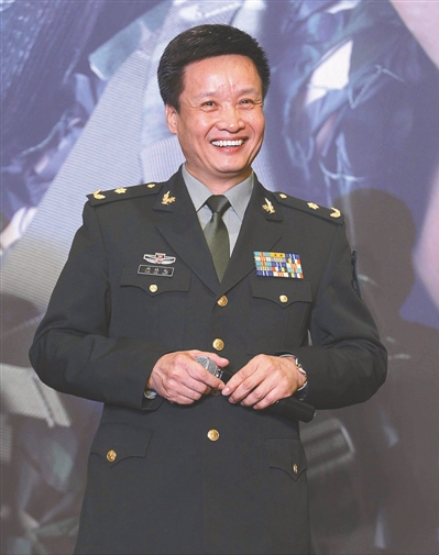 好男人阎维文:陪妻子抗癌33年,女儿嫁进名门,亲家比他还厉害