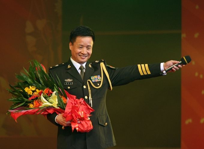 好男人阎维文:陪妻子抗癌33年,女儿嫁进名门,亲家比他还厉害