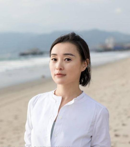 陈建斌为了她,抛弃相恋5年的吴越!如今48岁的吴越过的如何?