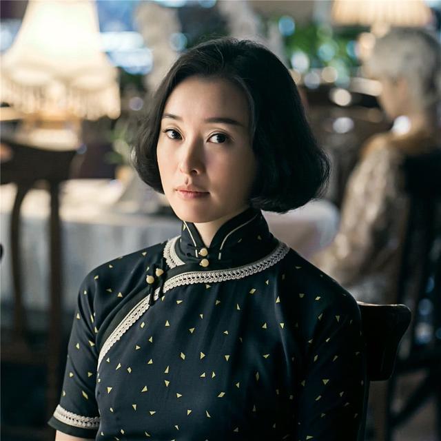 陈建斌为了她,抛弃相恋5年的吴越!如今48岁的吴越过的如何?