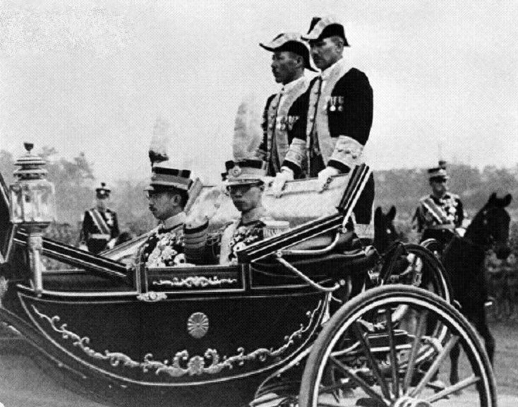 【肥鹅图说历史】1901年4月29日，臭名昭著的日本天皇裕仁出生