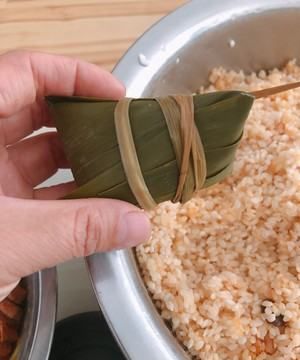 包粽子的方法与步骤图,包粽子的详细步骤和方法图23