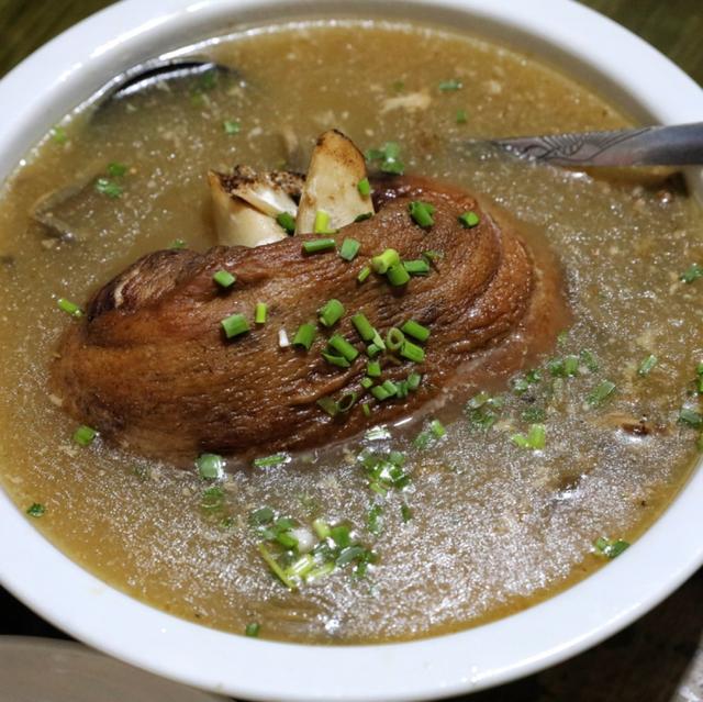 最出名的苍蝇馆子(这四家史诗级的苍蝇馆子)(33)