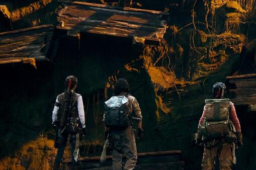 云南虫谷胡八一谁演的