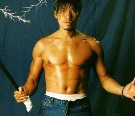 抖音阿阳是张耀扬吗