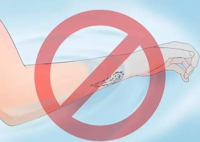 纹身后怎么保养才能更旺盛(纹身后正确的保养方式)(2)