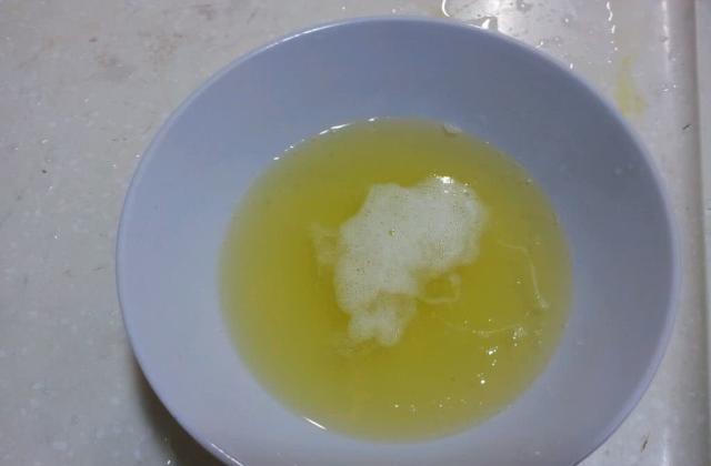 手把手教你做双皮奶,方法简单易上手,自己做不比外面口味差