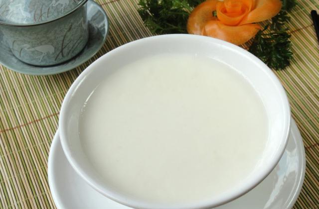 手把手教你做双皮奶,方法简单易上手,自己做不比外面口味差