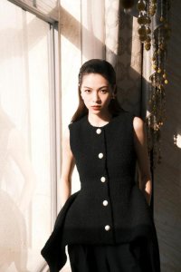 ​钟楚曦方辟谣与黑泽恋爱传闻:没有恋情 正常社交