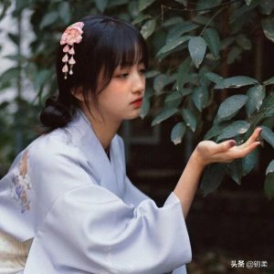 ​让女人产生依赖的套路，让女人对你上瘾的套路