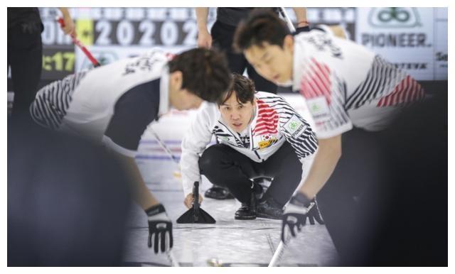 中国男子冰壶创历史最差战绩,日本男队力压奥运冠军
