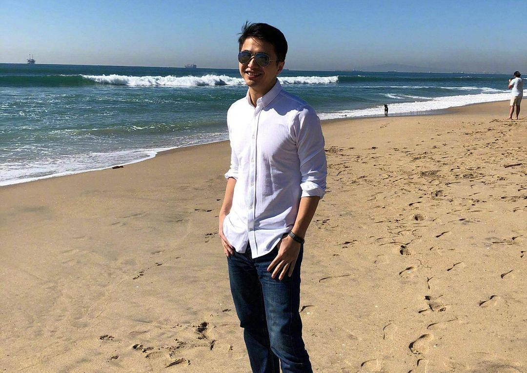 魏坤琳个人资料写真作品