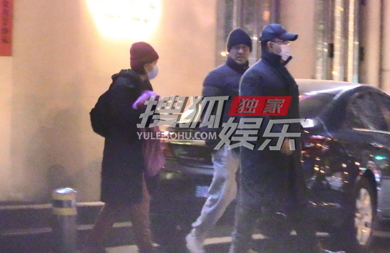 姜武和姜文的关系(姜文姜武烤鸭店聚餐)