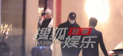 姜武和姜文的关系(姜文姜武烤鸭店聚餐)