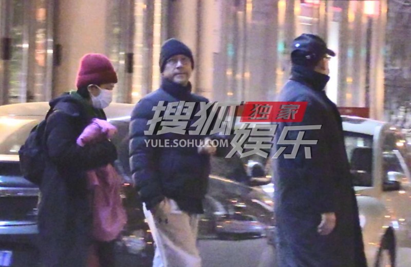 姜武和姜文的关系(姜文姜武烤鸭店聚餐)