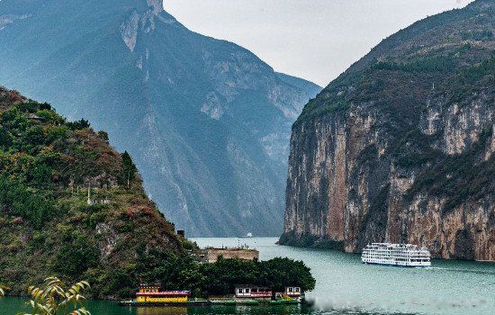 白帝城位于什么地方 李白诗的白帝城位于哪个县的旅游景点