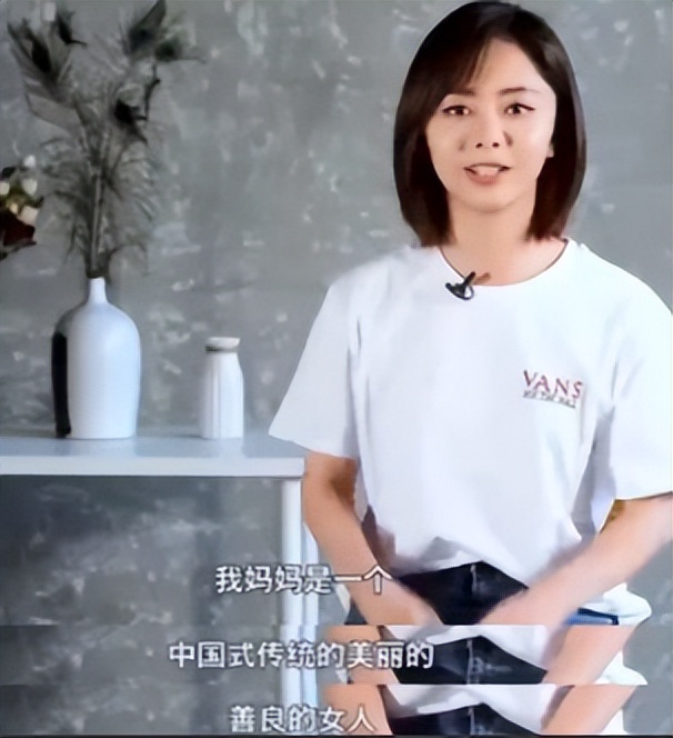 “国民初恋”谭松韵，出道15年无绯闻，却在事业上升期突发变故