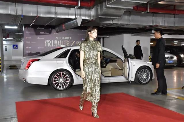 明星穿衣搭配大全（和3位最会穿搭的女明星学穿衣）(24)