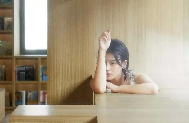 明星穿衣搭配大全（和3位最会穿搭的女明星学穿衣）(8)