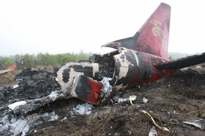 ​历史上的今天：黑龙江伊春客机失事