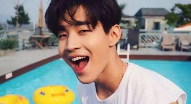 韩庚以前的组合叫什么（韩庚刘宪华12年后首度合体）