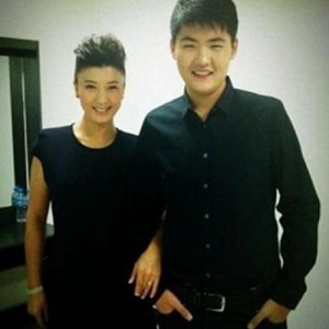 ​闫学晶的老公是是谁，闫学晶现任老(闫学晶的老公到底是谁)