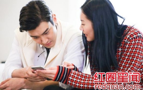 崔始源正牌女友资料简介 崔始源的真爱是Stella 还是刘雯_崔始源公开女友照片