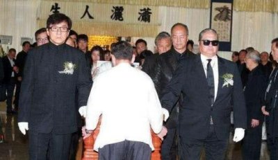 ​扶灵是什么意思（中国传统葬礼中的一种习俗）