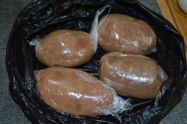 土豆要怎么保存才不发芽和绿（今天才发现土豆这样保存）(7)